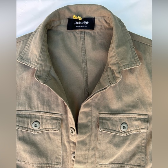 Thursdays Utility Jumpsuit olive color short sleeve romper - Picture 13 of 15